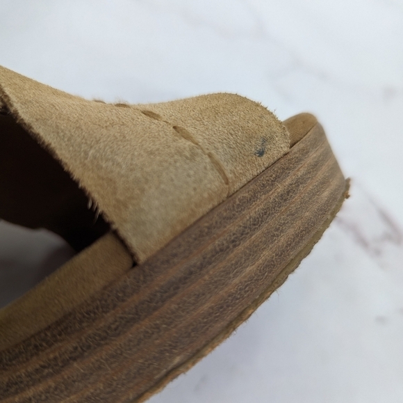 Toms Sandal Womens 9 Platform Ibiza Slingback Heels Shoe Brown Tan Suede Cross - Picture 11 of 13